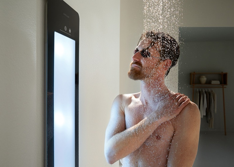 Sunshower Combi, detail schouder onder de douche
